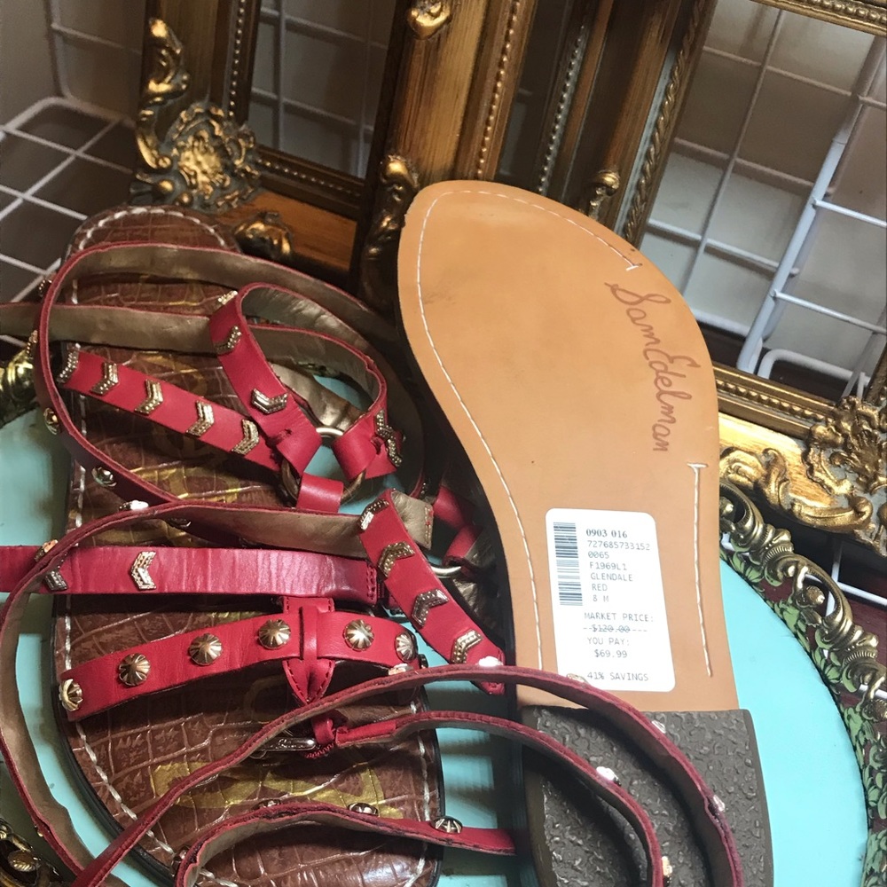 Sandals - Picture 3 of 4